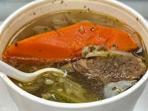 Caldo de Res.