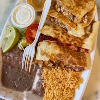 Plt Quesadilla Harina
