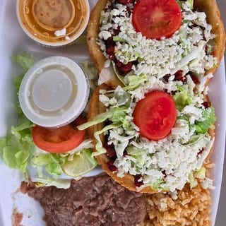 Platillo De Sopes